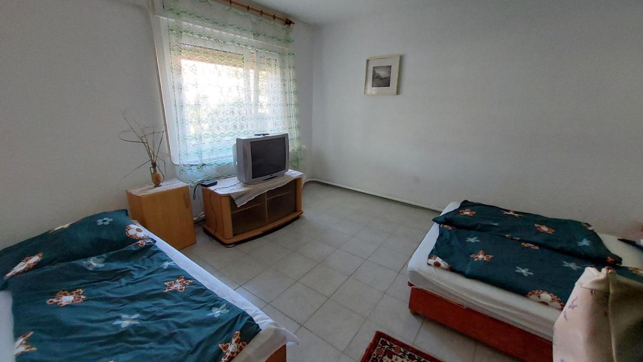 Malom Tavi Vendeghaz Tapolca Hotel Buitenkant foto